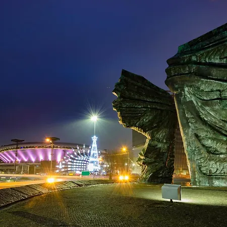 Urban Global Premium, 21st Floor No 5, Free Parking, Self Check-in, No Deposit