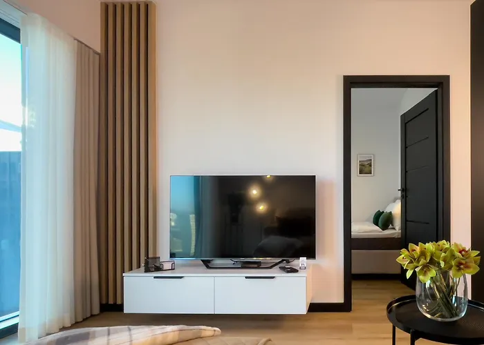 Apartament Urban Global Premium, 21st Floor No 5, Free Parking, Self Check-in, No Deposit Katowice