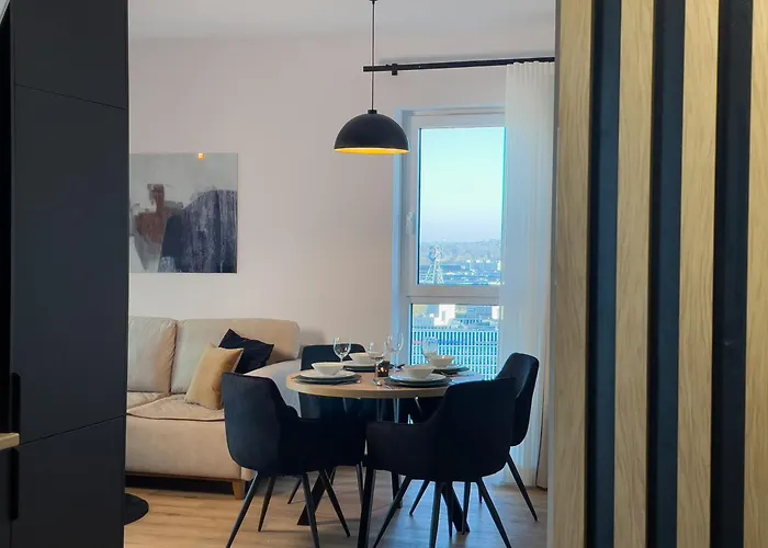 Apartament Urban Global Premium, 21st Floor No 5, Free Parking, Self Check-in, No Deposit