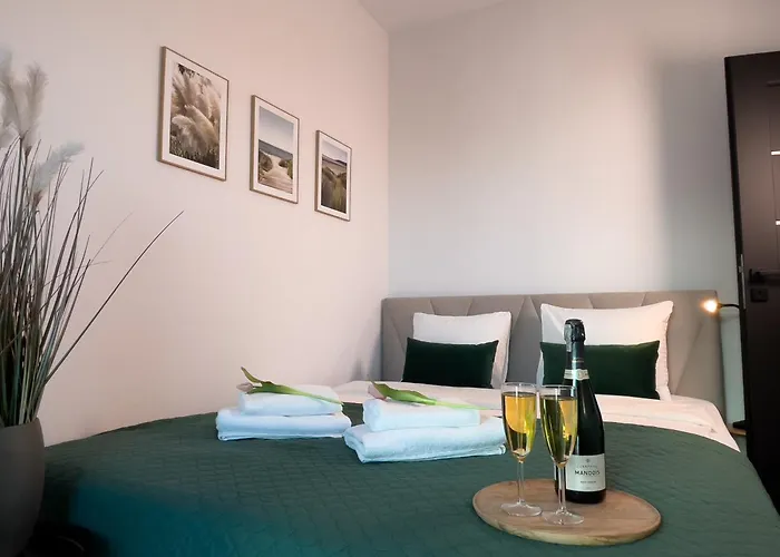 Apartament Urban Global Premium, 21st Floor No 5, Free Parking, Self Check-in, No Deposit *