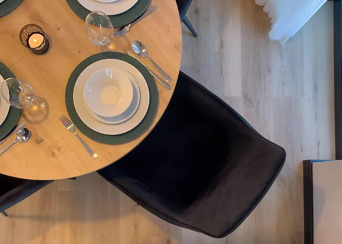 Urban Global Premium, 21st Floor No 5, Free Parking, Self Check-in, No Deposit